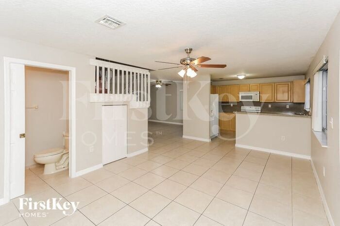 Building Photo - 14000 SW 260th St