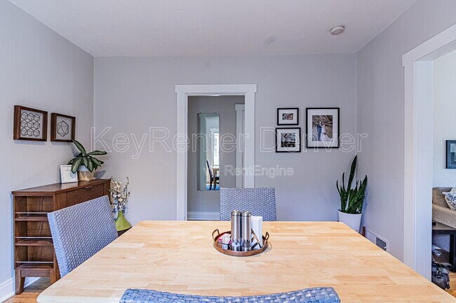 Building Photo - 555 Harrison St