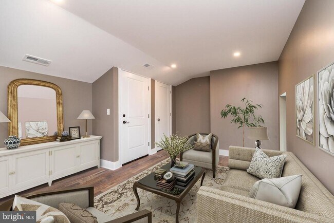 Building Photo - 4844 Old Easton Rd