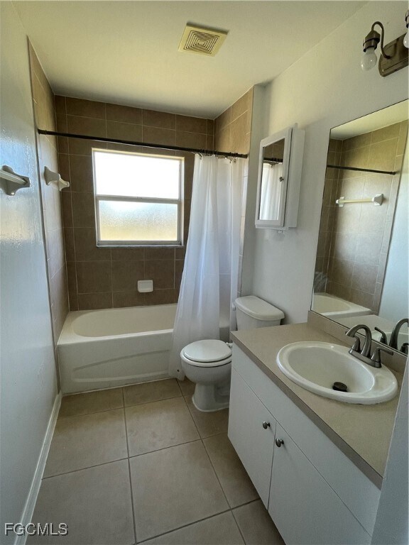 Building Photo - 248 SW 3rd St