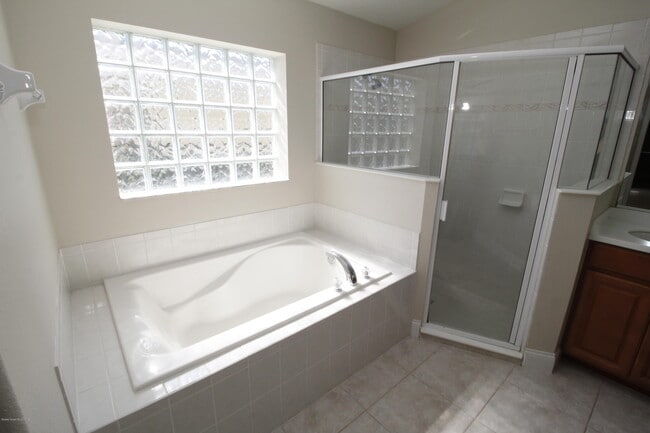 Building Photo - 184 Brandy Creek Cir SE