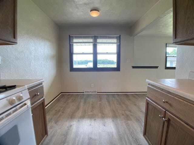 Building Photo - Duplex unit in Hanna City