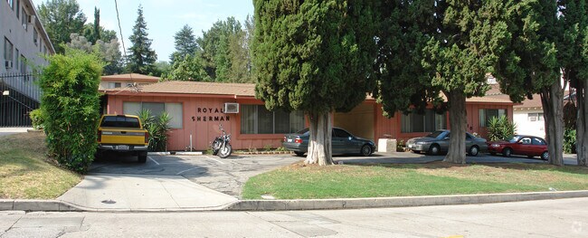 Building Photo - Royal Sherman