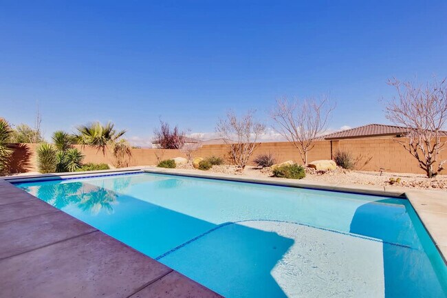 Building Photo - 3364 W 2490 S