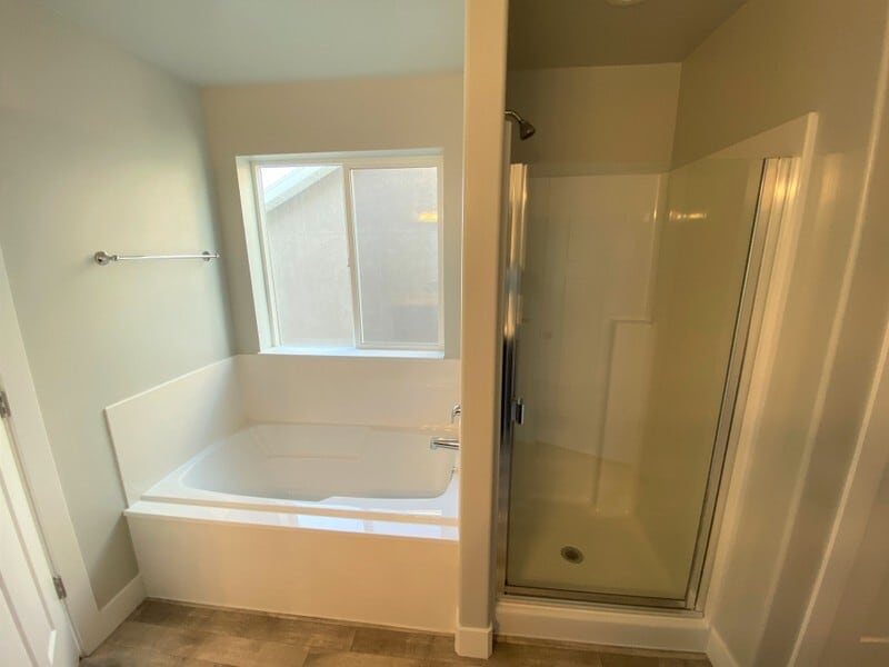 Building Photo - 1758 W Stone Gate Dr