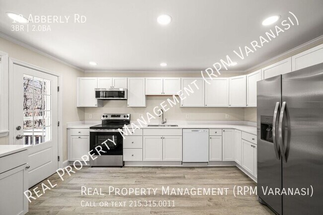 Building Photo - 10 Abberly Rd