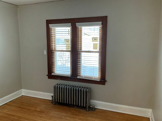 Building Photo - 2445 N 50th St