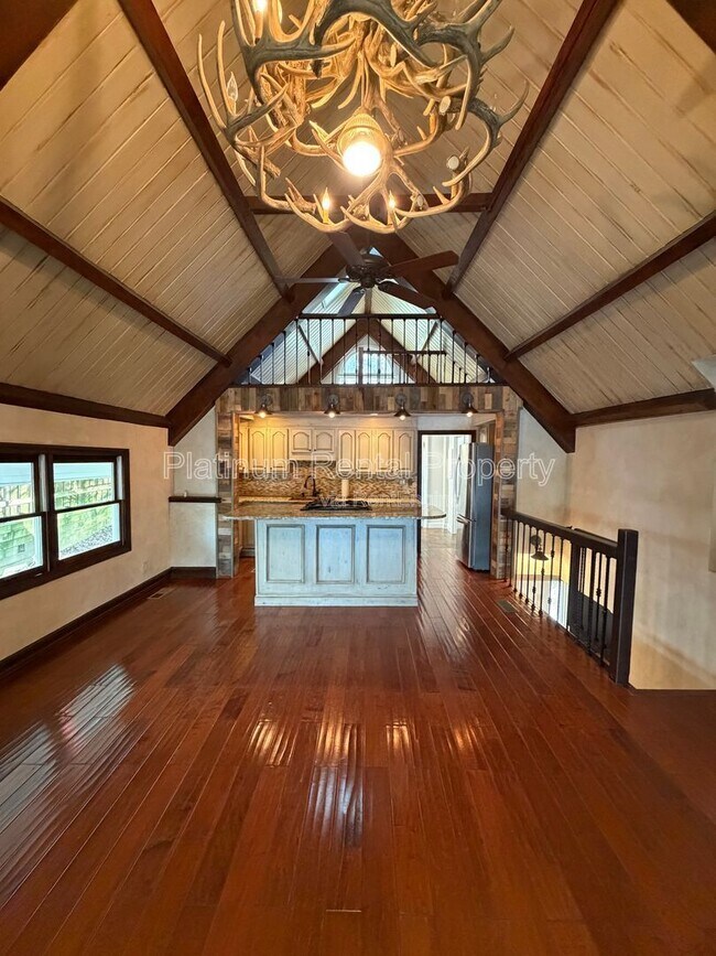 Building Photo - 835 Timber Lake Trail