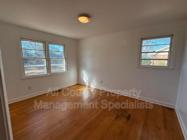 Building Photo - 1255 Robert Dinkins Rd