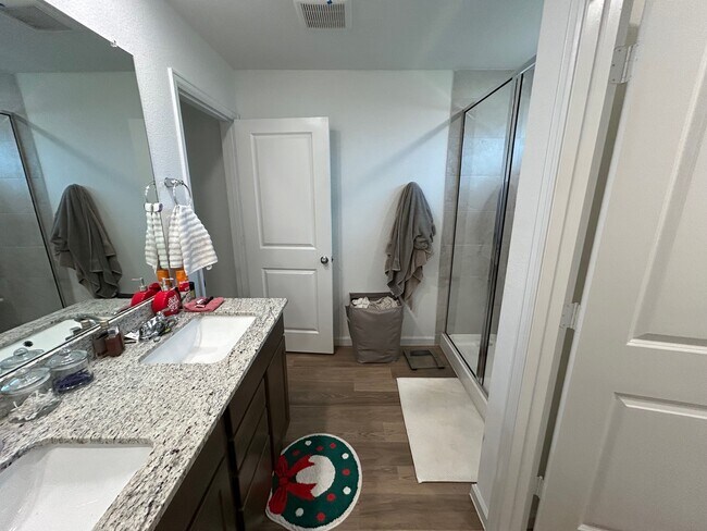 Building Photo - 822 Coffee Ml Ln