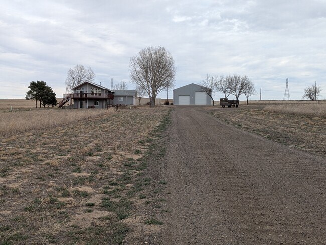 Building Photo - 15507 Co Rd 10