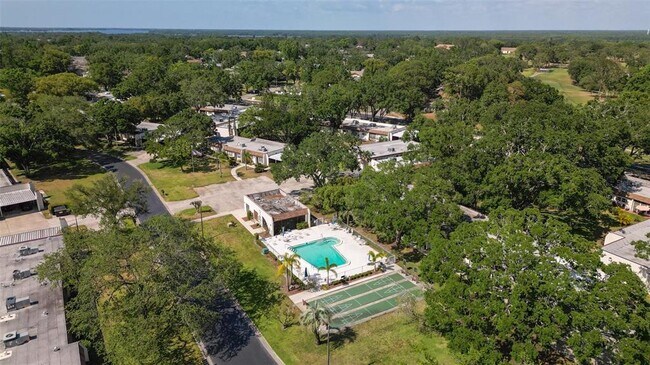 Building Photo - 3137 Mission Grove Dr