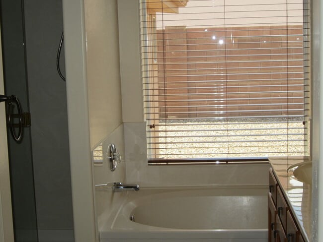 Building Photo - 2172 Tahoe Pl