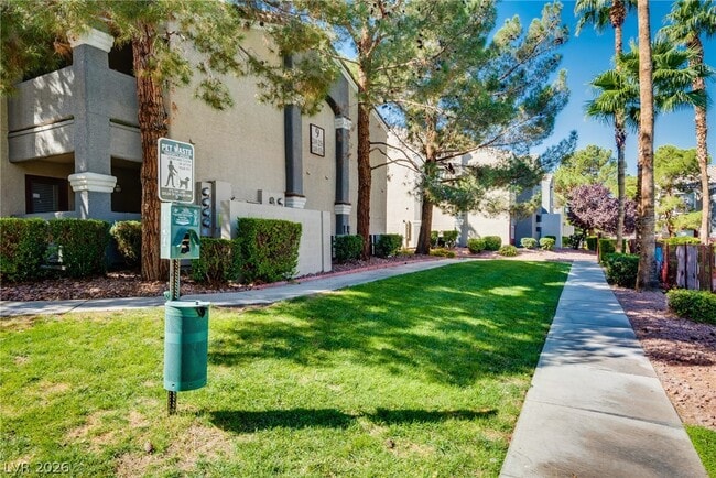 Building Photo - 5055 W Hacienda Ave