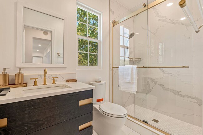 Building Photo - Luxurious French Country Estate in Ladera Ranch – Fully Furnished with Flexible Short-Term Lease ...