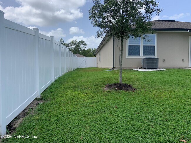 Building Photo - 1763 Eagle View Way