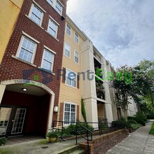 Building Photo - 1400 Granby St