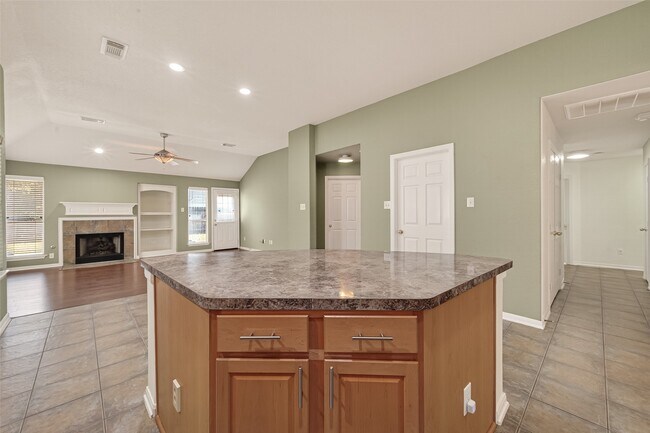 Building Photo - 12418 Shawwood Ct