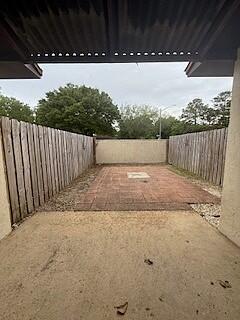Building Photo - 710 Legion Dr
