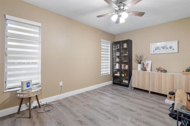Building Photo - 1581 NW 98th Way