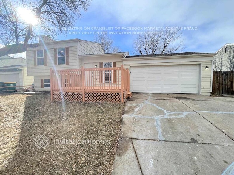 Building Photo - 8903 Cottonwood Way