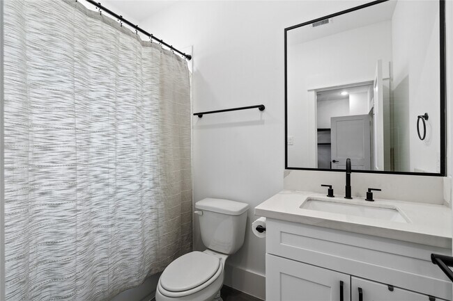 Building Photo - 1835 Flowing Springs Trail