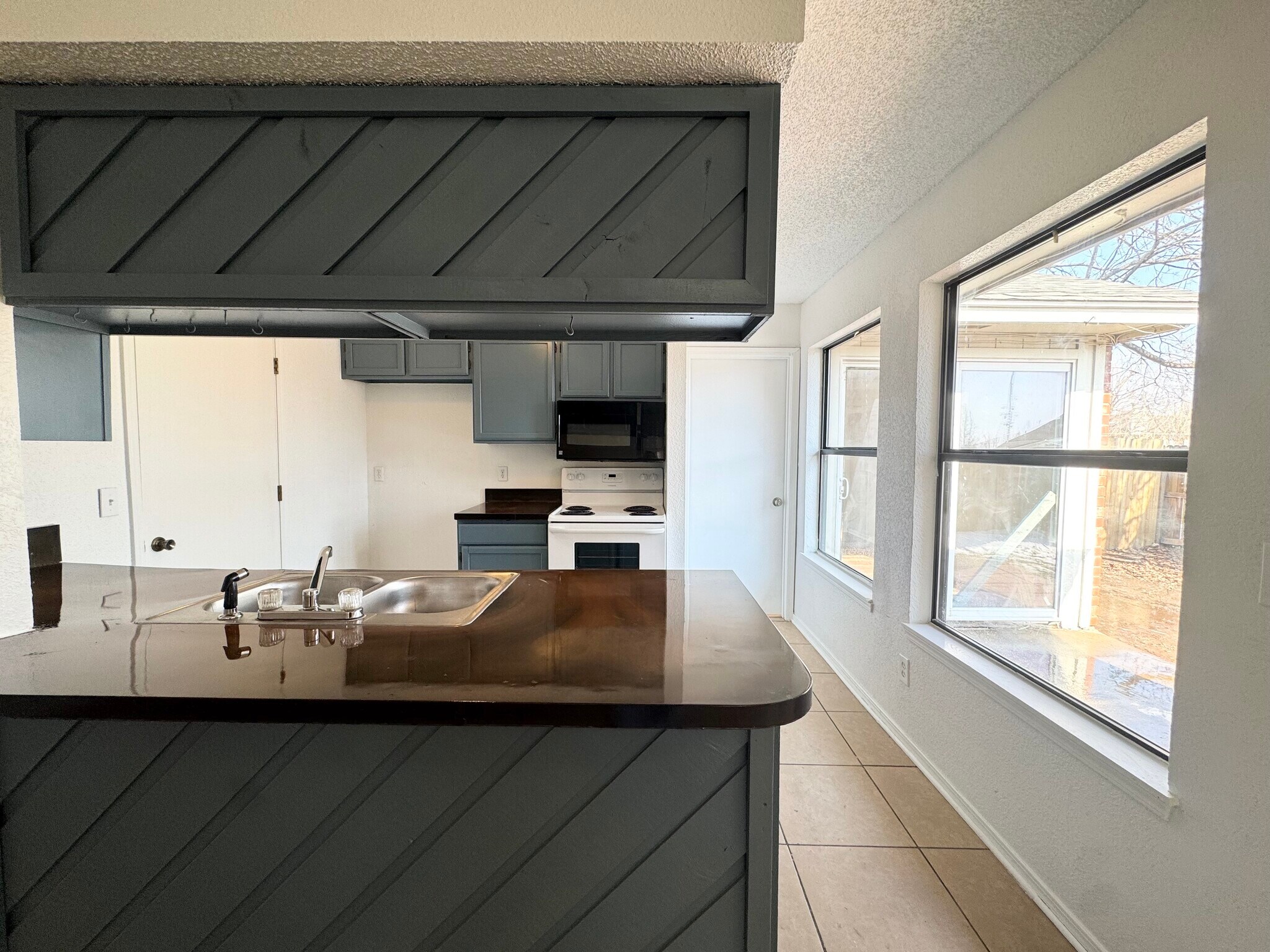 Building Photo - 339 NW 119th St