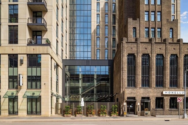 Building Photo - 201 S 11th St