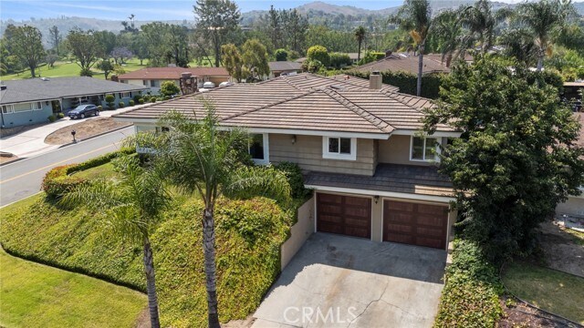 Building Photo - 1011 S Montezuma Way