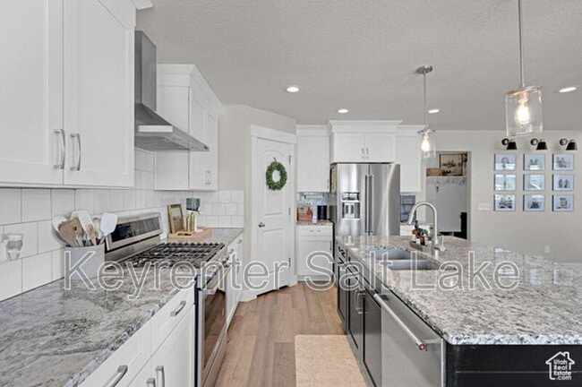 Building Photo - 12473 S Desert Mesa Dr