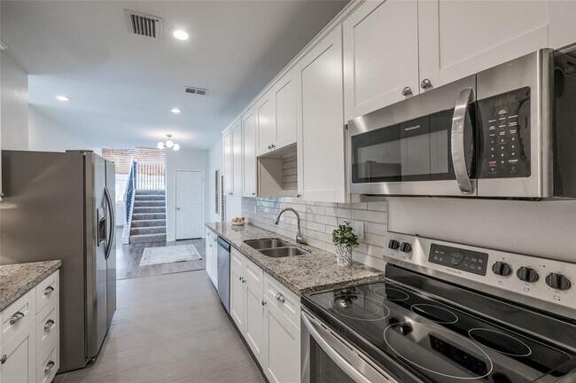 Building Photo - 387 Rancho Bauer Dr