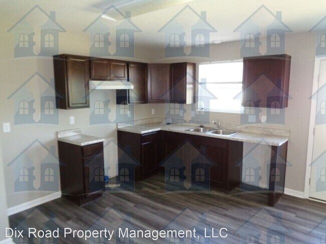 Building Photo - 4 br, 2.5 bath House - 802 Prescot Circle,