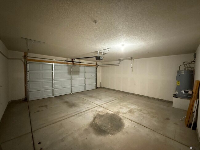 Building Photo - 7375 E 39th St