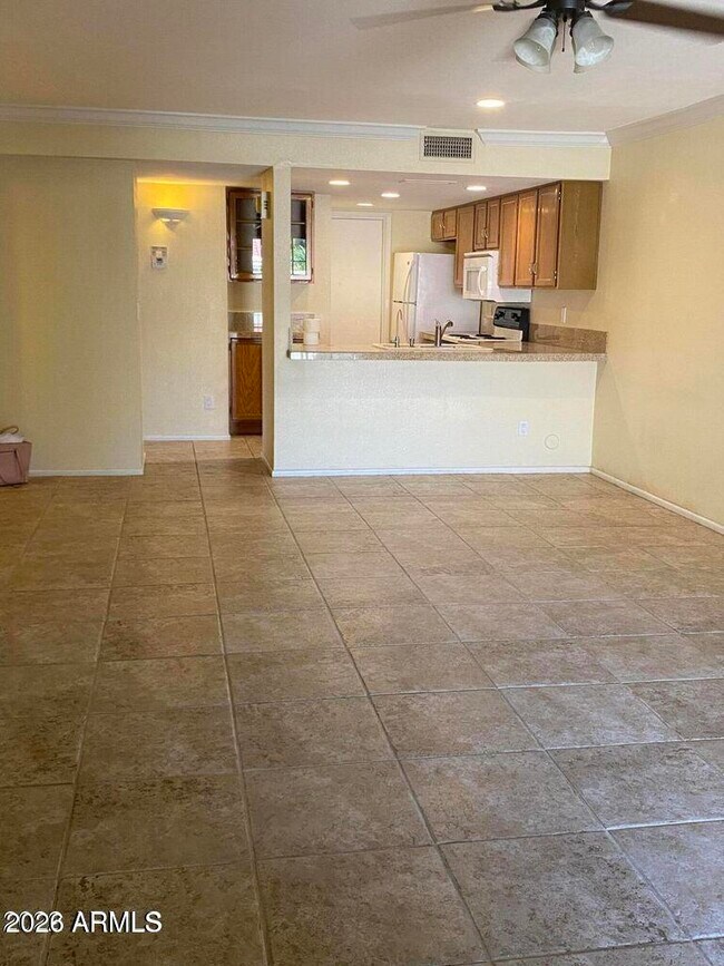 Building Photo - 12421 S Oneida Ct