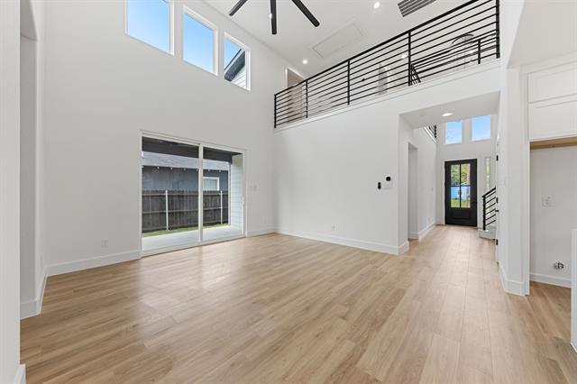 Building Photo - 1604 Marburg St