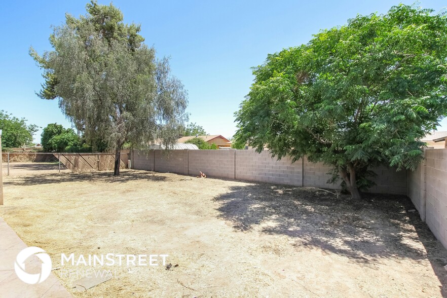 Building Photo - 8435 W Heatherbrae Dr