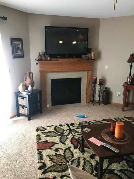 Building Photo - 6310 Holscher Rd