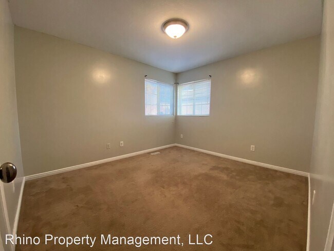 Building Photo - 6 br, 3.5 bath House - 8099 Pine Lake Circle
