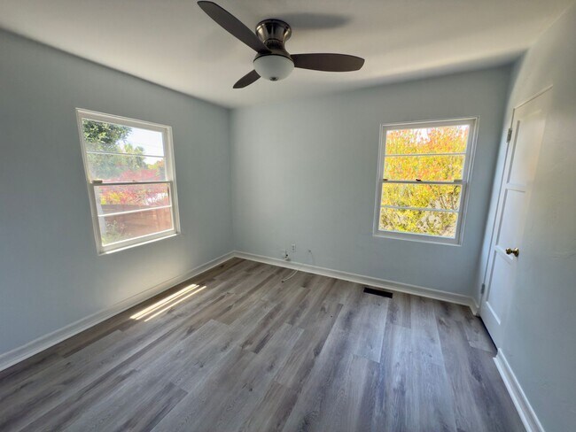 Building Photo - Renovated 3-Bedroom Home with Private Mast...