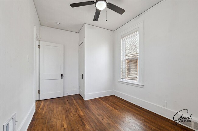 Building Photo - 1162 Virginia Park St