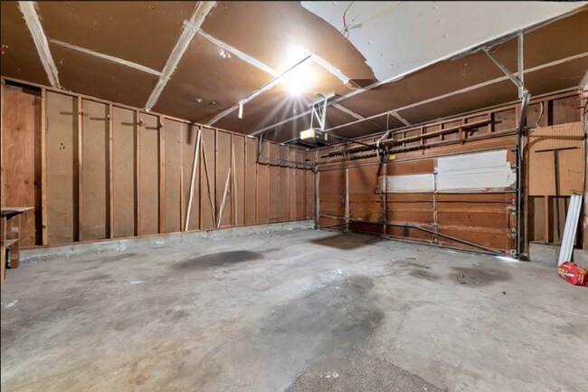 Building Photo - 7007 Copperhill Dr