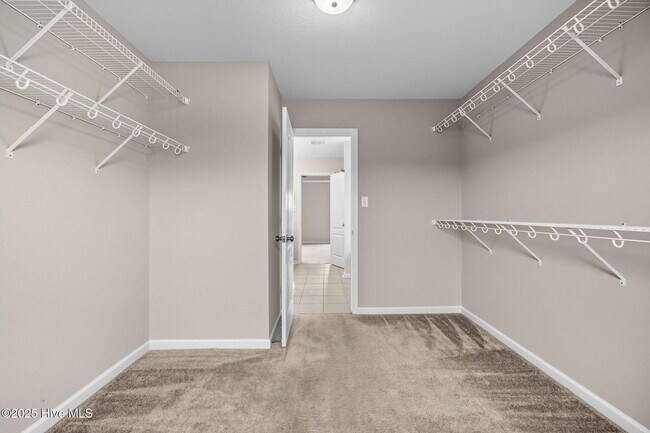 Building Photo - 710 Appling Ct