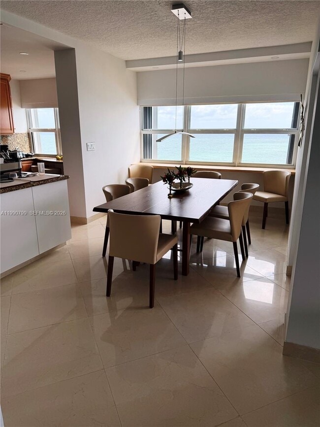 Building Photo - 4900 N Ocean Blvd