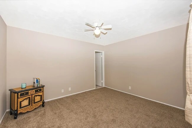 Building Photo - 13372 Springdale St