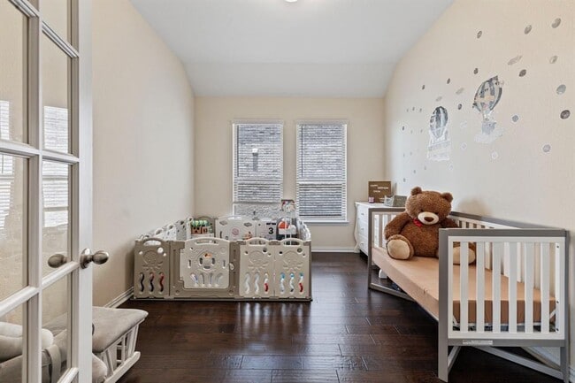 Building Photo - 7716 Pace Ravine Dr