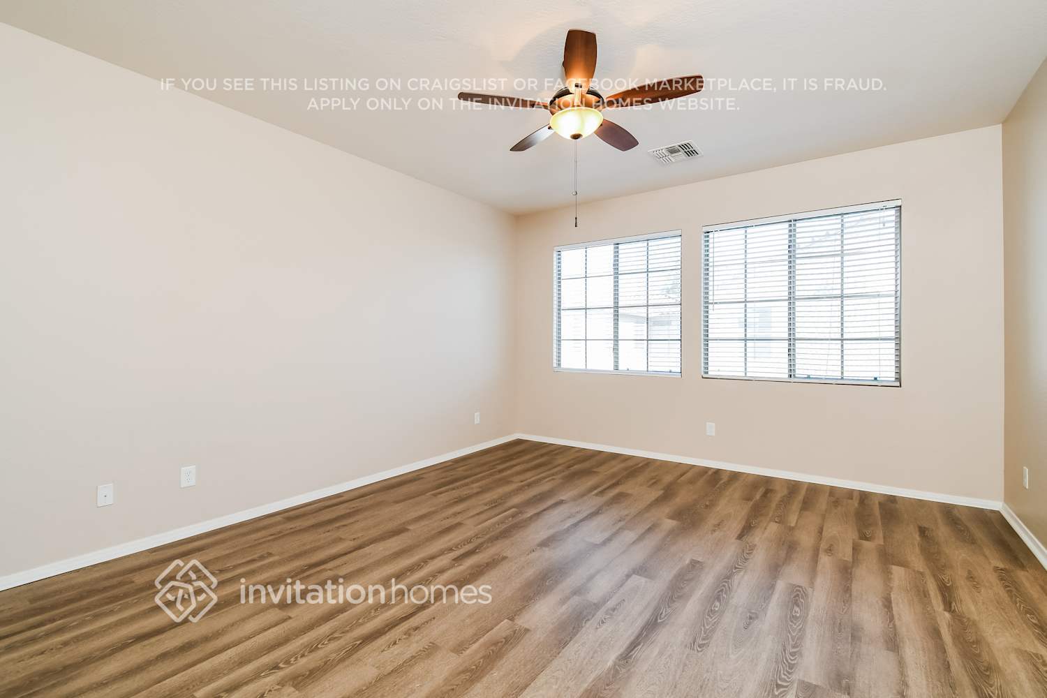 Building Photo - 3616 S Winter Ln