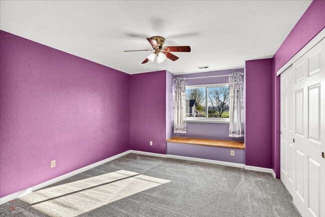 Building Photo - 833 Mackilhaffy Dr