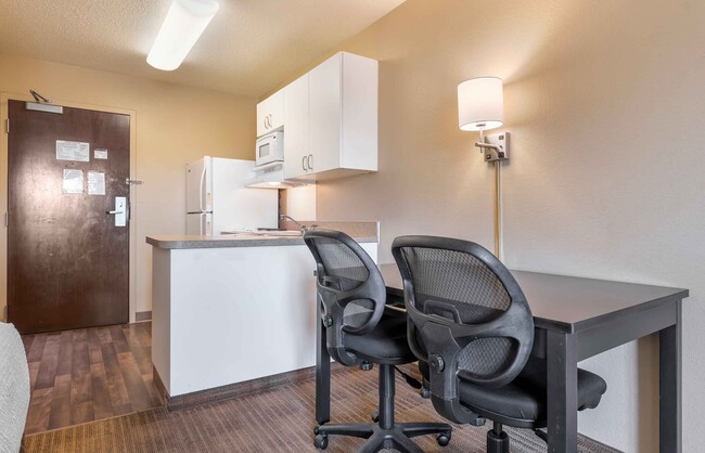 Building Photo - Furnished Studio-Chicago - Buffalo Grove -...