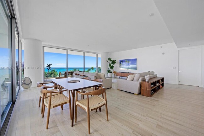 Building Photo - 10203 Collins Ave