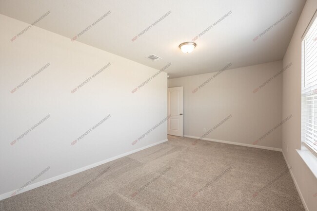 Building Photo - 5321 Friars Lp